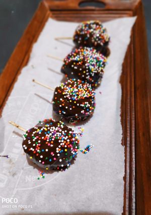 A picture of Cake pops.