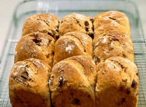 Foto resep Cranberry Walnut Buns (Inspired by ”TLJ”)