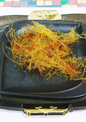 A picture of Sugar thread.