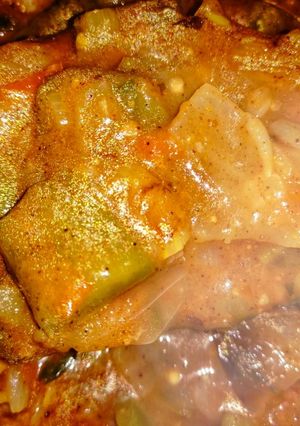 A picture of Onion-Capsicum Gravy.