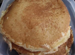 Foto principal de Hot cakes súper esponjositos 🥧🍯
