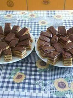 Diós zserbó recept fotója