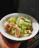 Canh bí đao nấu thịt gà