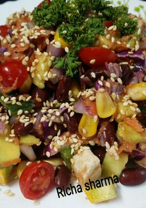 A picture of Avocado bean salad.