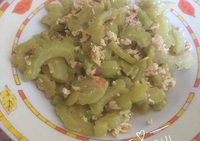 Yuk intip, Cara mudah bikin Tumis pare arik telur yang menggugah selera