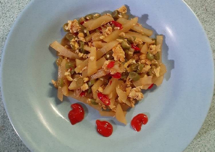 Resep Tumis kentang buncis telur yang Enak