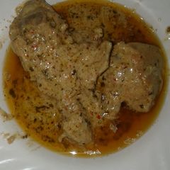 A picture of Mughlai maharani.