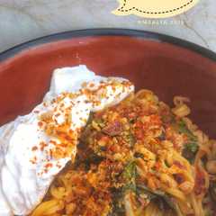 Indomie goreng nyemek pedas রেসিপির প্রধান ছবি
