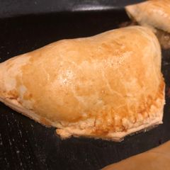 A picture of Meatpie.
