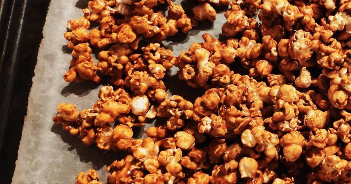Homemade Salted Caramel Popcorn Recipe ~ Barley & Sage