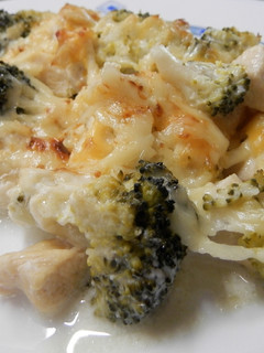 Una foto de Brócoli gratinado en salsa de queso