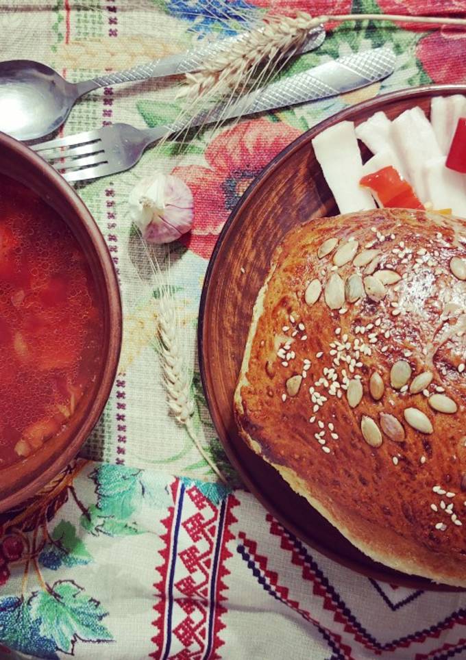 Борщ з вишнями