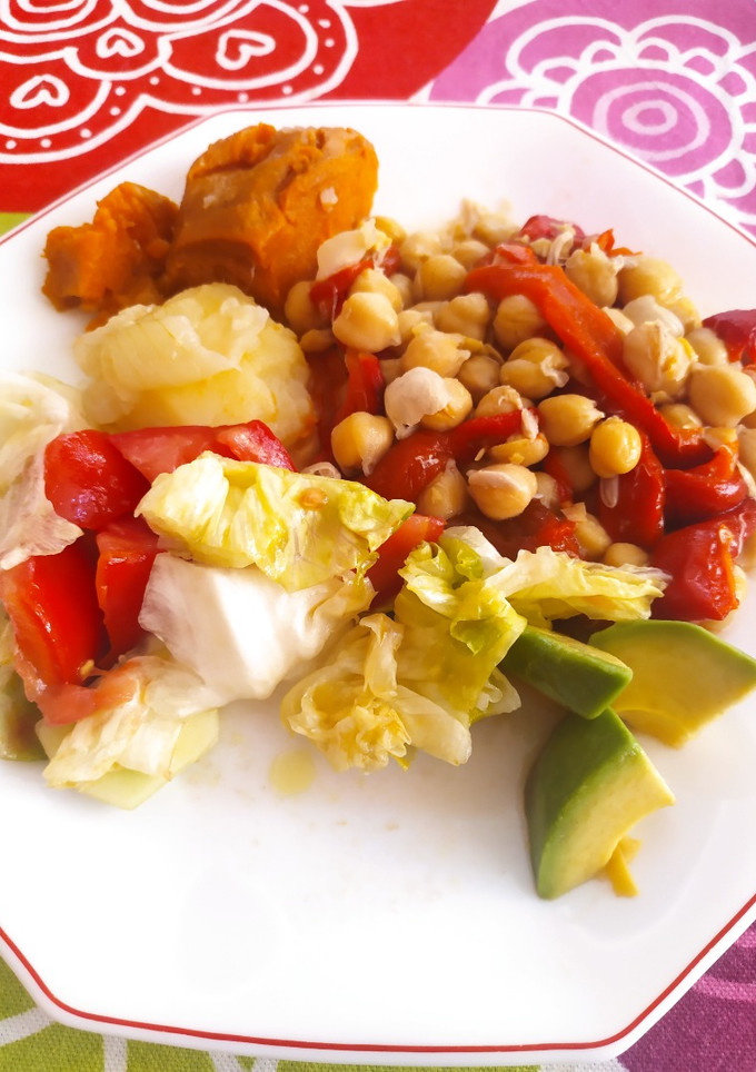 Una foto de Garbanzos con Pimientos