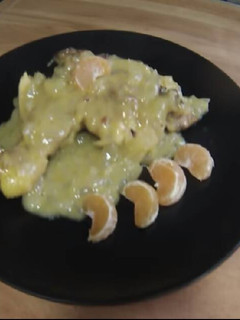 Una foto de Pescado en salsa de mandarina