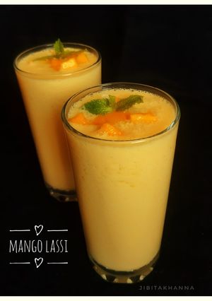 A picture of Mango Lassi.