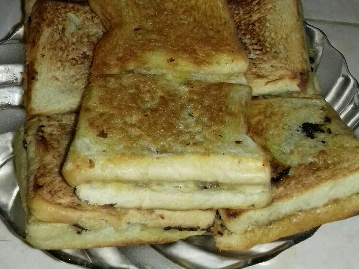 Langkah Mudah untuk Membikin Resep ROTI panggang teflon yang Uenak Anti Ribet, Lezat