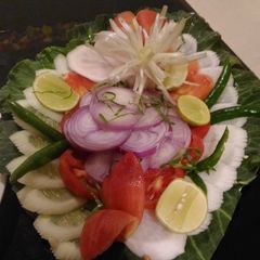 A picture of Green salad.