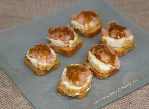 Una foto de Canapés Tartar de Langostinos