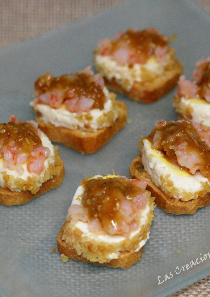 Una foto de Canapés Tartar de Langostinos