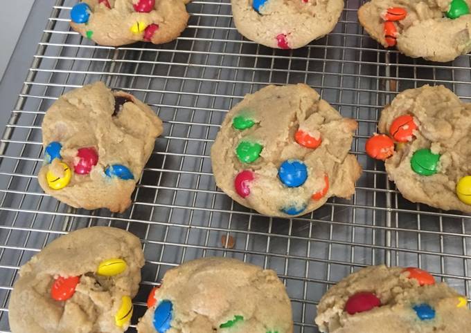 M & M cookies