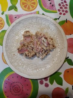 Una foto de Revuelto de crep con queso crema y jamón de york