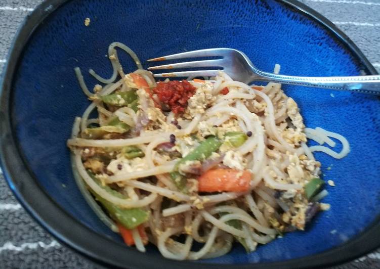 Recipe of Favorite Hakka noodles