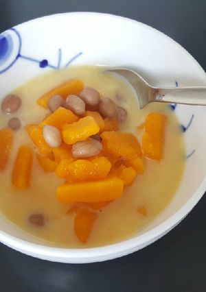 Hình của món Kiểm bí đỏ.
