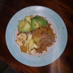 A picture of Fried mix rice and waru.