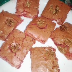 A picture of Pink Velvet Brownies.