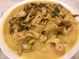 Thú Linh xào cải chua