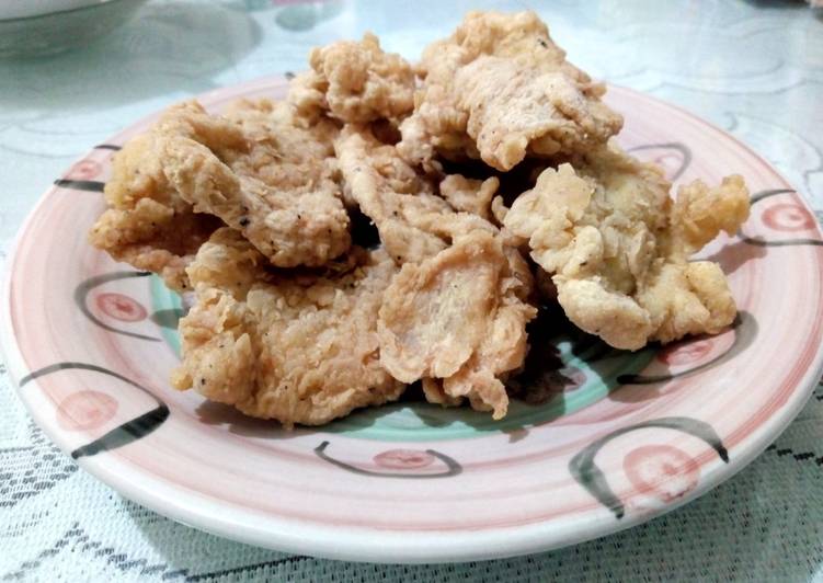 Bagaimana Menyiapkan Ayam goreng krispi kribo yang Enak Banget