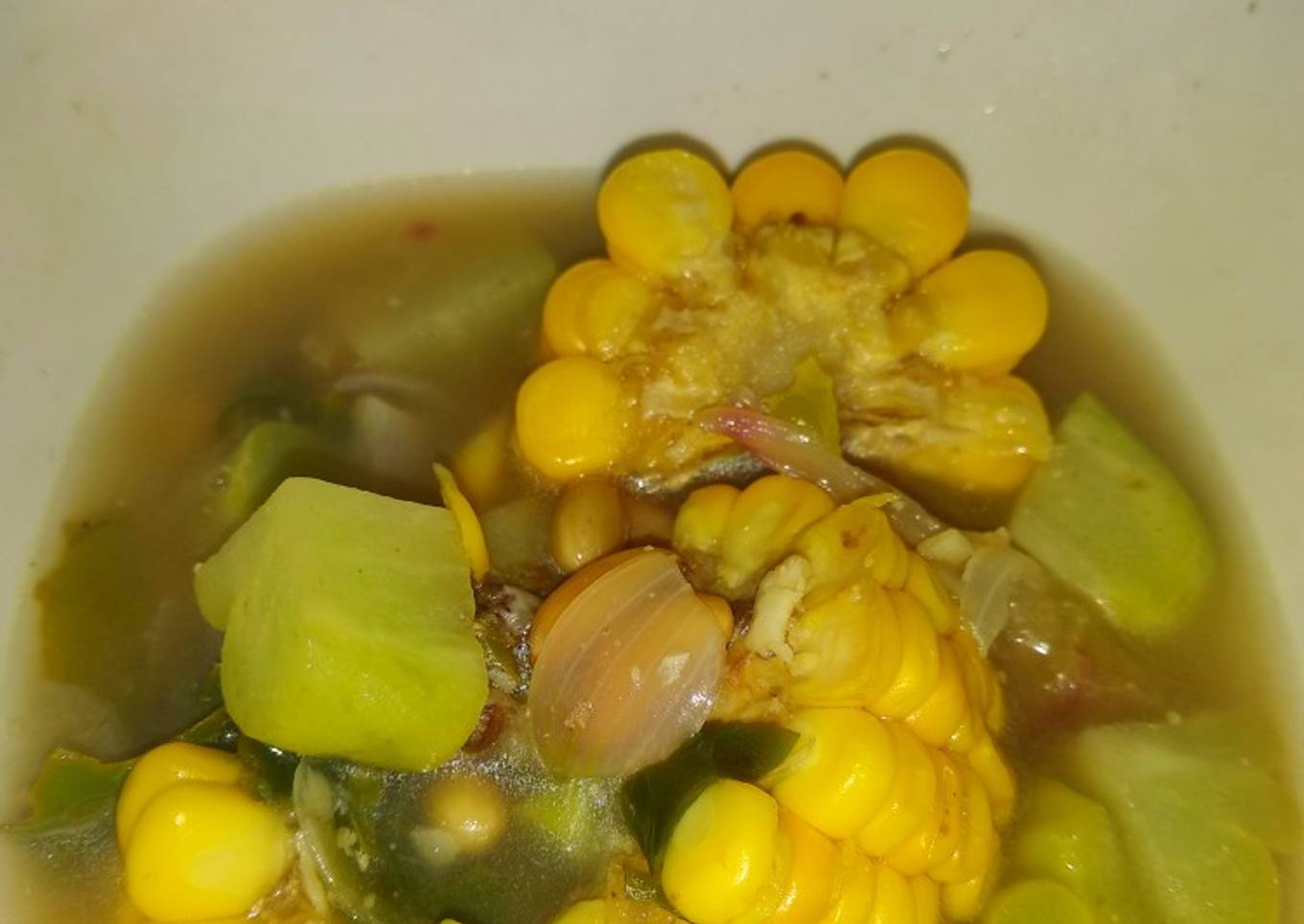 Sup sayur dengan asam jawa