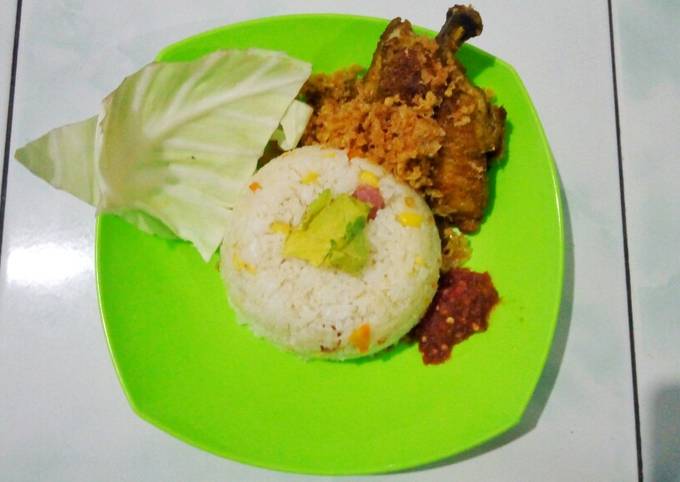 Nasi Gurih Mentega Magicom