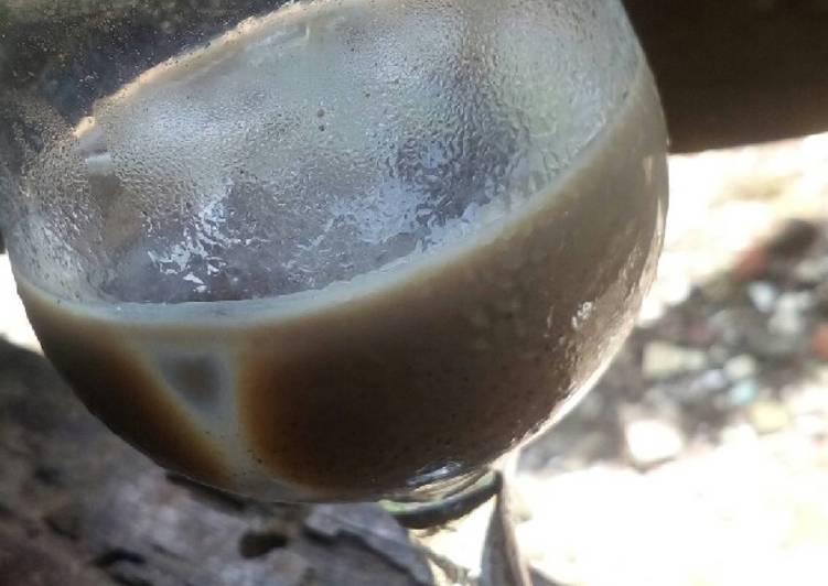 Resep Es Kopi Susu Kekinian yang Bisa Manjain Lidah