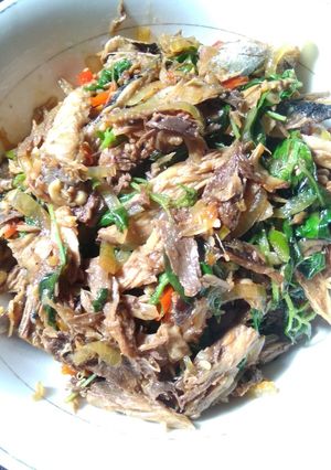 Foto resep Tumis tongkol daun kemangi