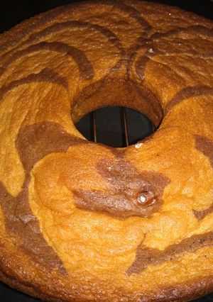 Una foto de Torta Matera Marmolada 😋👩‍🍳
