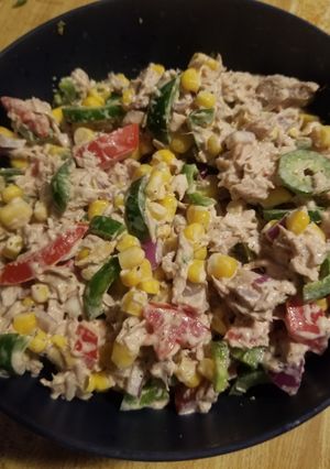 A picture of Tuna salad.