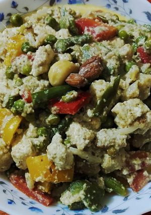 A picture of Nabaratna Curry.