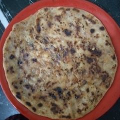A picture of Aloo Parantha.