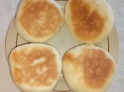 Una foto de pan casero sin aceite y sin levadura