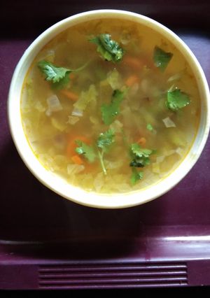 ভেজ সুপ (veg soup recipe in bengali) রেসিপির প্রধান ছবি