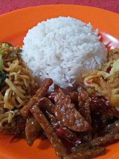 Foto resep Nasi Uduk Rice Cooker