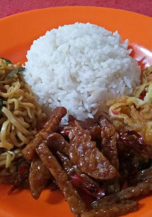 Foto resep Nasi Uduk Rice Cooker