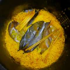 A picture of Nasi Kuning Mudah anti gagal.