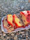 Budín de vainilla con frambuesas