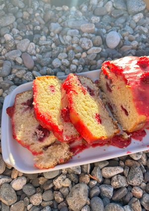 Una foto de Budín de vainilla con frambuesas