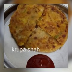 A picture of Pavbhaji kulcha.
