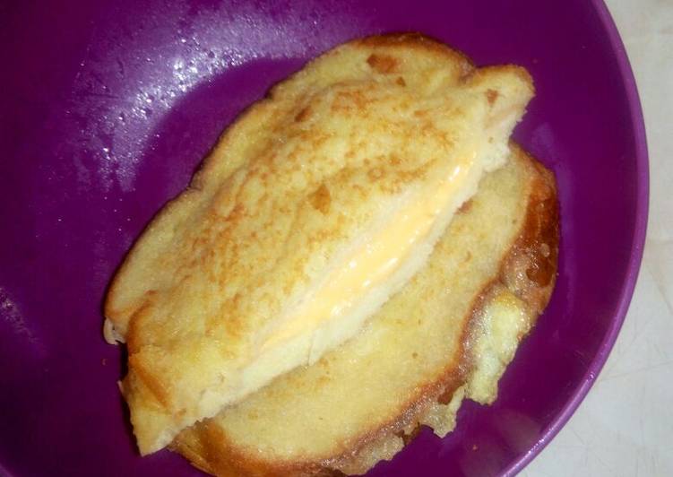 Cheese toast