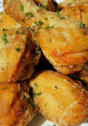 A picture of Garlic Parmesan Chicken Drumsticks.