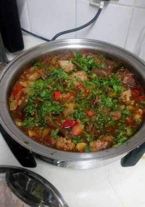 A picture of Chicken coconut sauce.